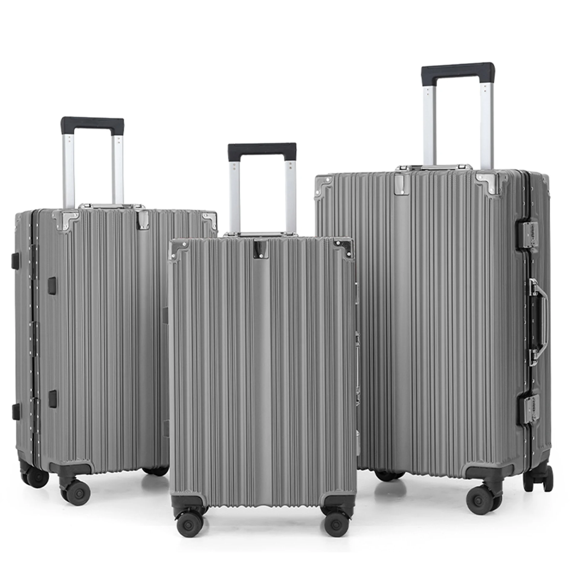 Набор Color H01 FineRidge из 3 чемоданов ABS с алюминиевой рамой