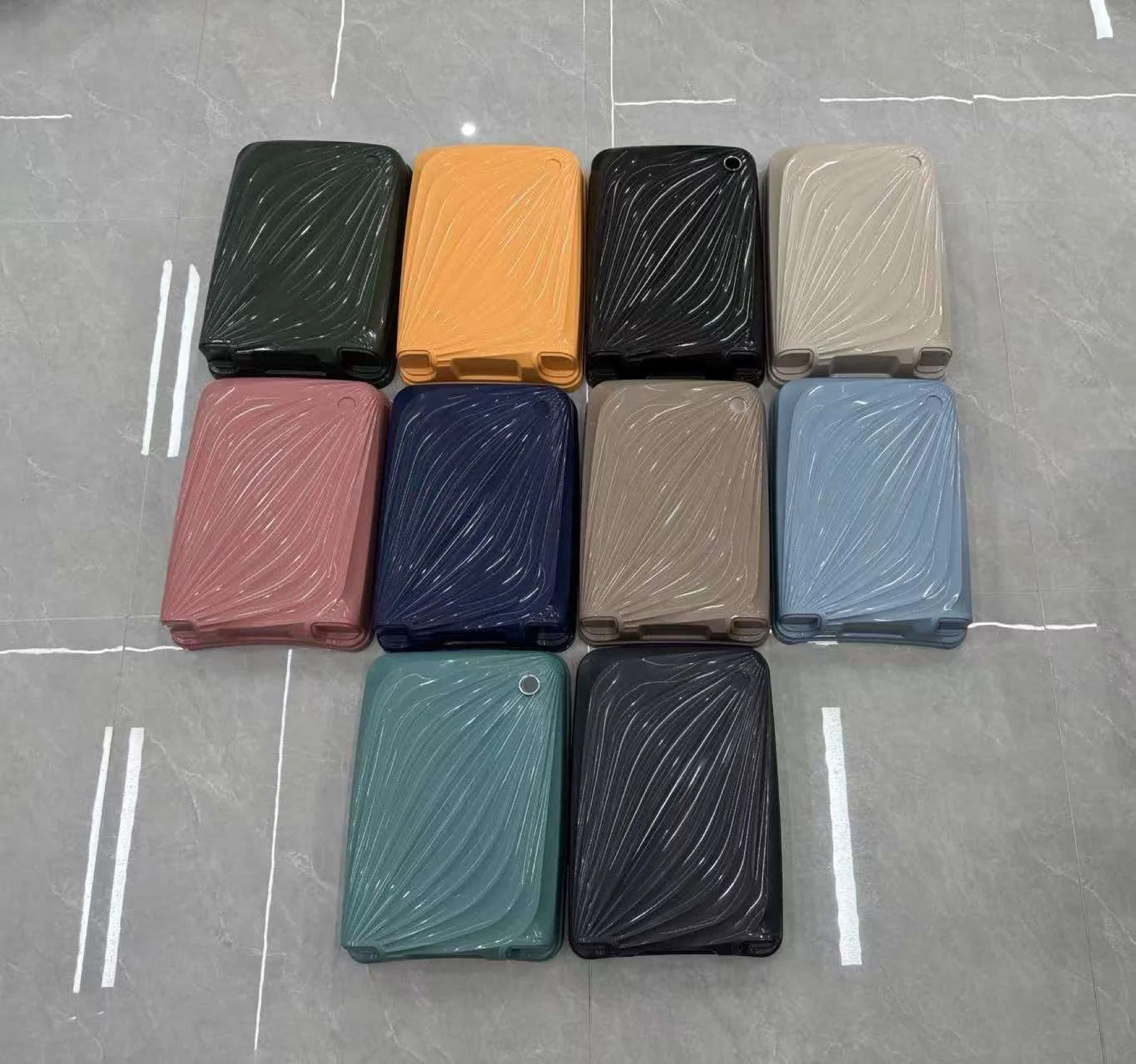 Conjunto de malas Color FlowShell de PP, cartela de cores