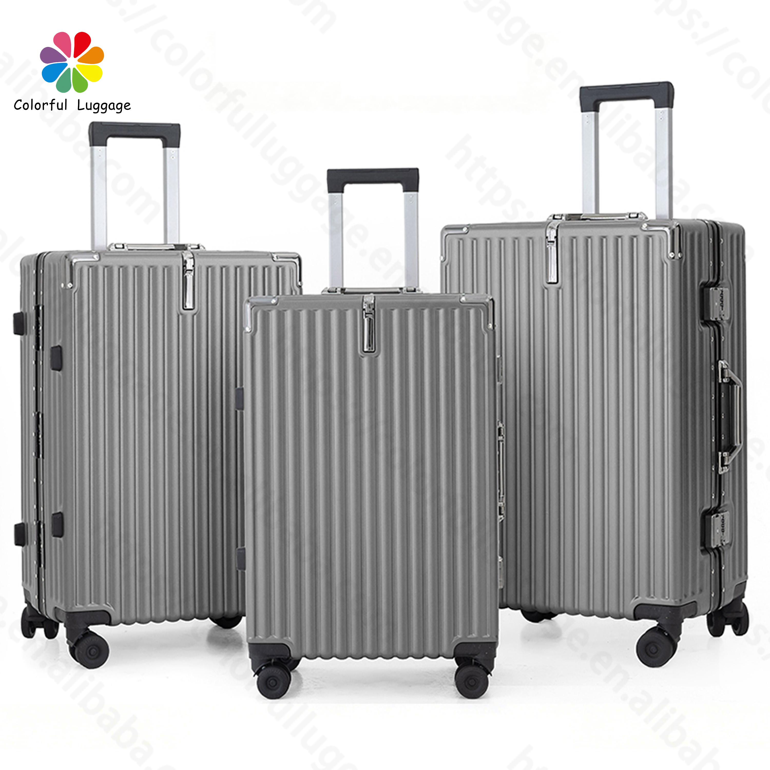 H07 luggage detail 2